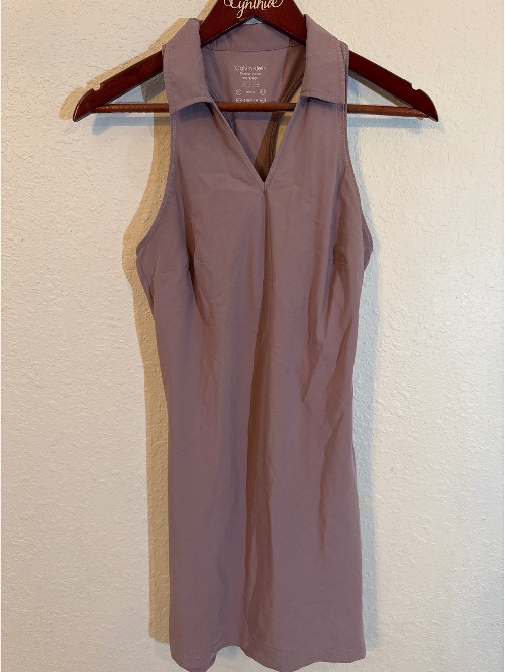 Calvin Klein Performance Women’s XS Mauve Sleeveless Collared Active Dress